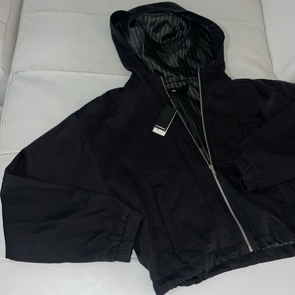NWT Monrow black soft twill hooded bomber jacket Small - Picture 4 of 10